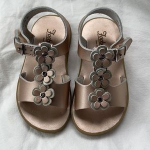 Girls Footmates sandals size 7